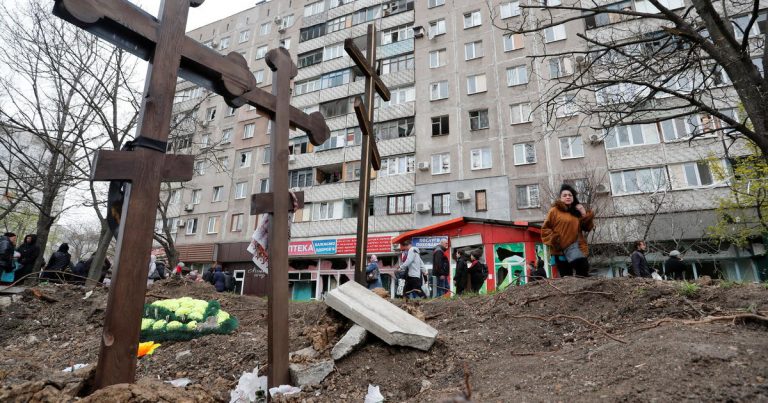 Ukraine aims to “evacuate women, children and the elderly” from devastated city of Mariupol as death toll mounts