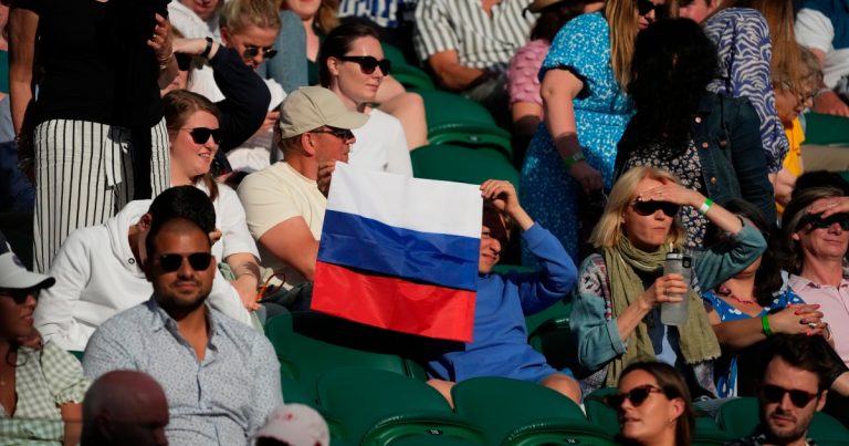 Russian, Belarusian tennis players barred from Wimbledon | Russia-Ukraine war News