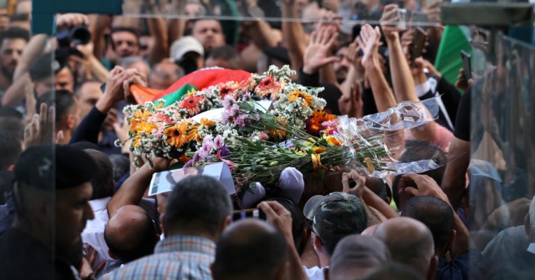 Palestinians mourn Abu Akleh as funeral set to begin in Ramallah | News